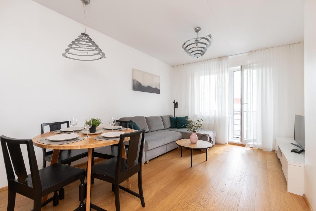 Orange Sipelga Balcony&Free Parking Apartment Tallinn Bagian luar foto