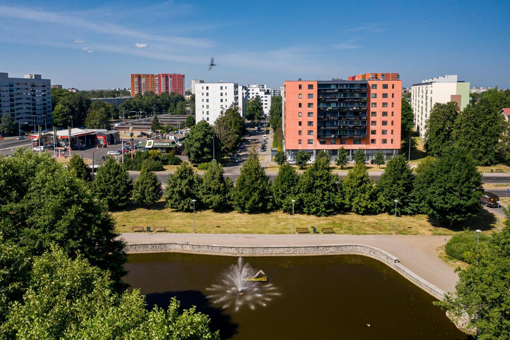 Orange Sipelga Balcony&Free Parking Apartment Tallinn Bagian luar foto